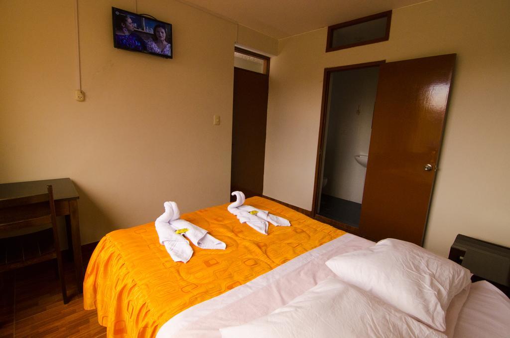 Hostal Pachacuteq Inn กุสโก ภายนอก รูปภาพ