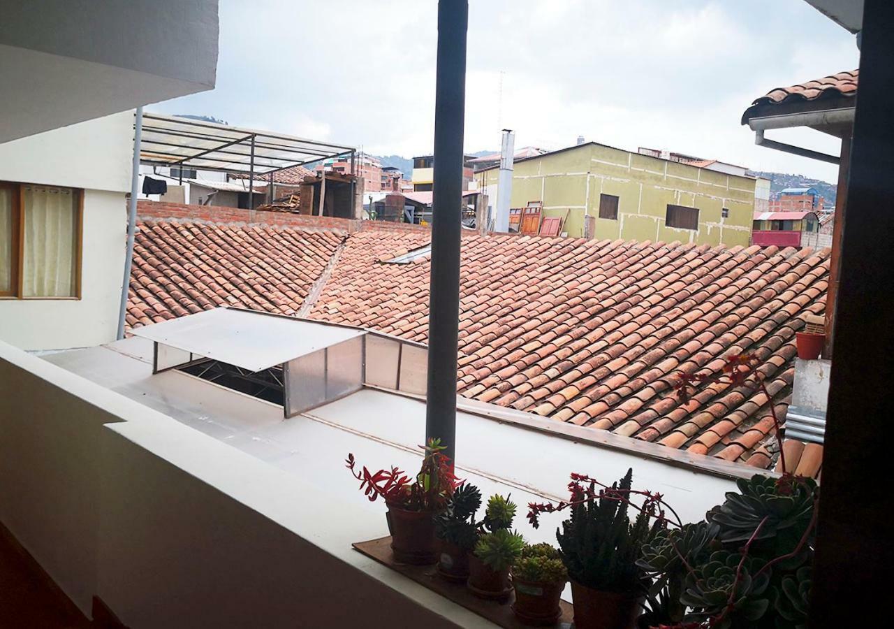 Hostal Pachacuteq Inn กุสโก ภายนอก รูปภาพ