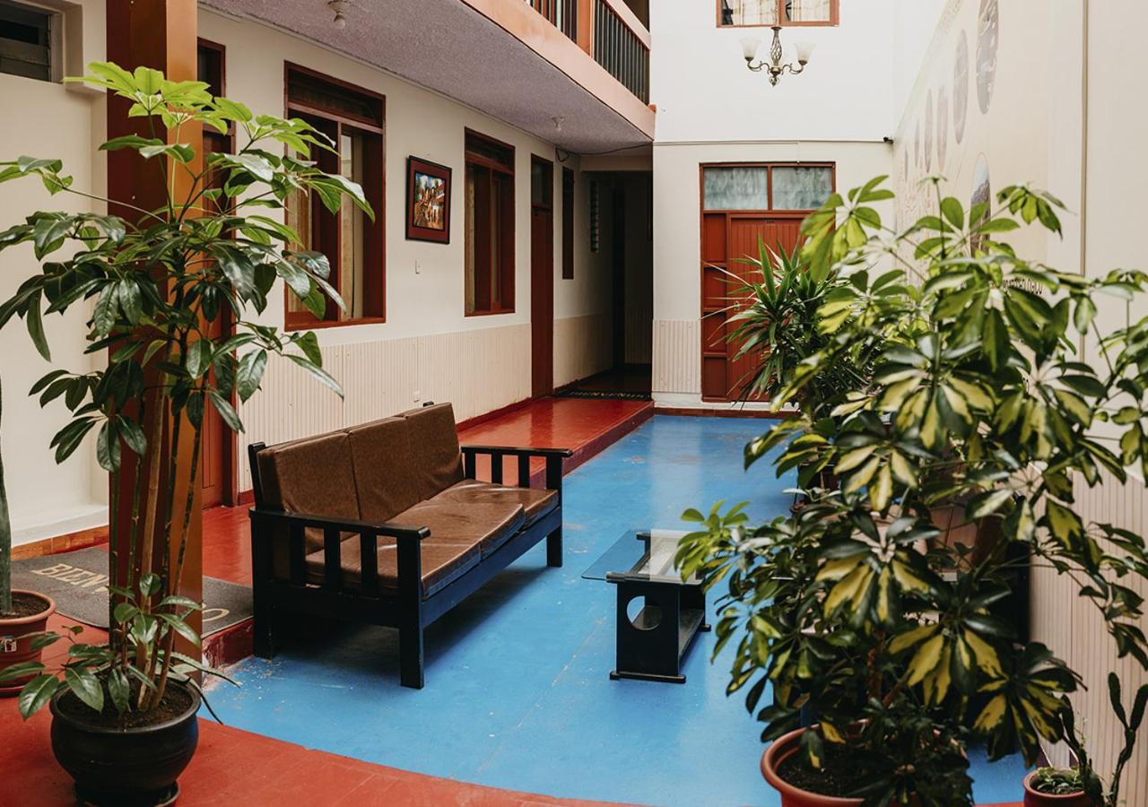 Hostal Pachacuteq Inn กุสโก ภายนอก รูปภาพ